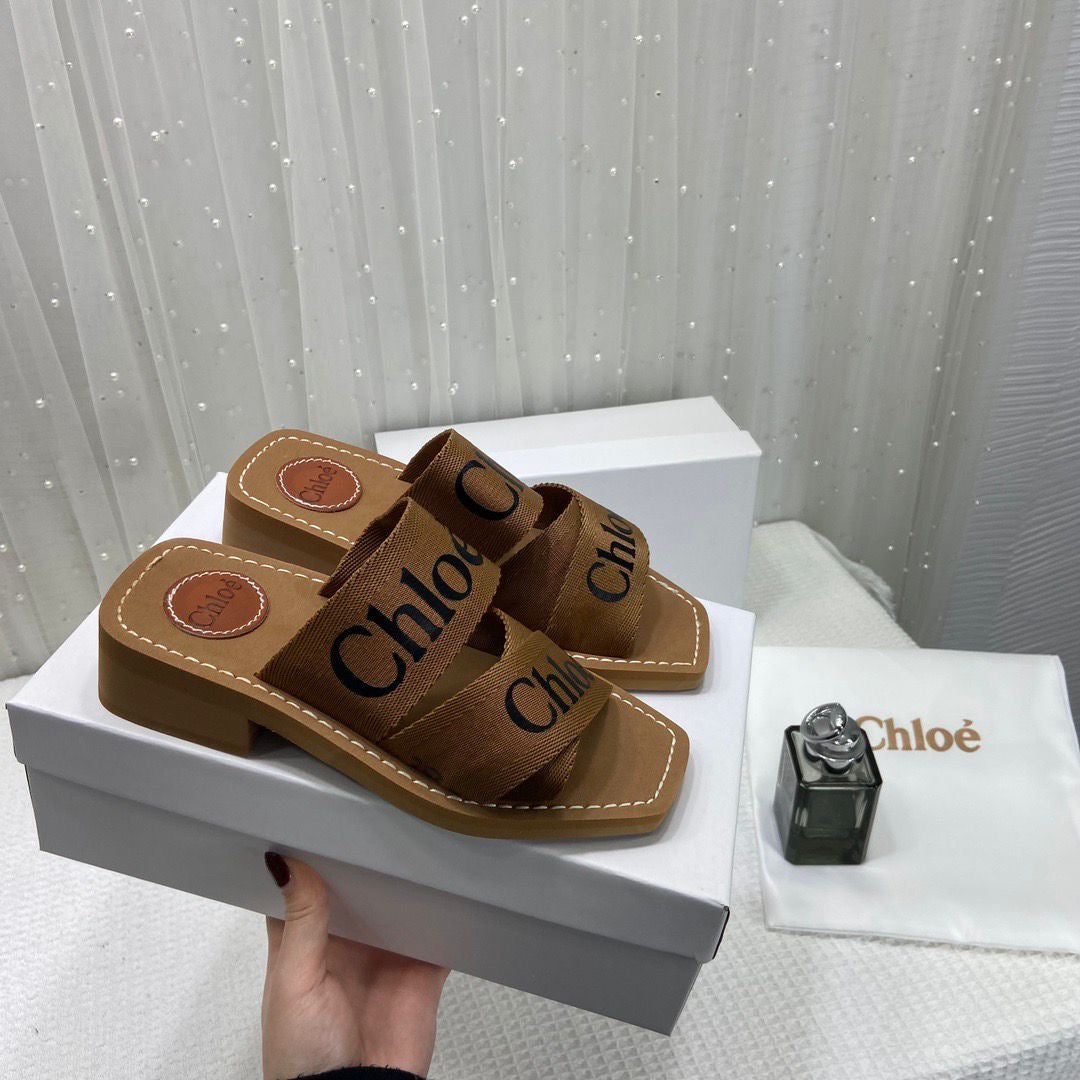 CHLOE PREMIUM WOODY MID HEEL SLIDE