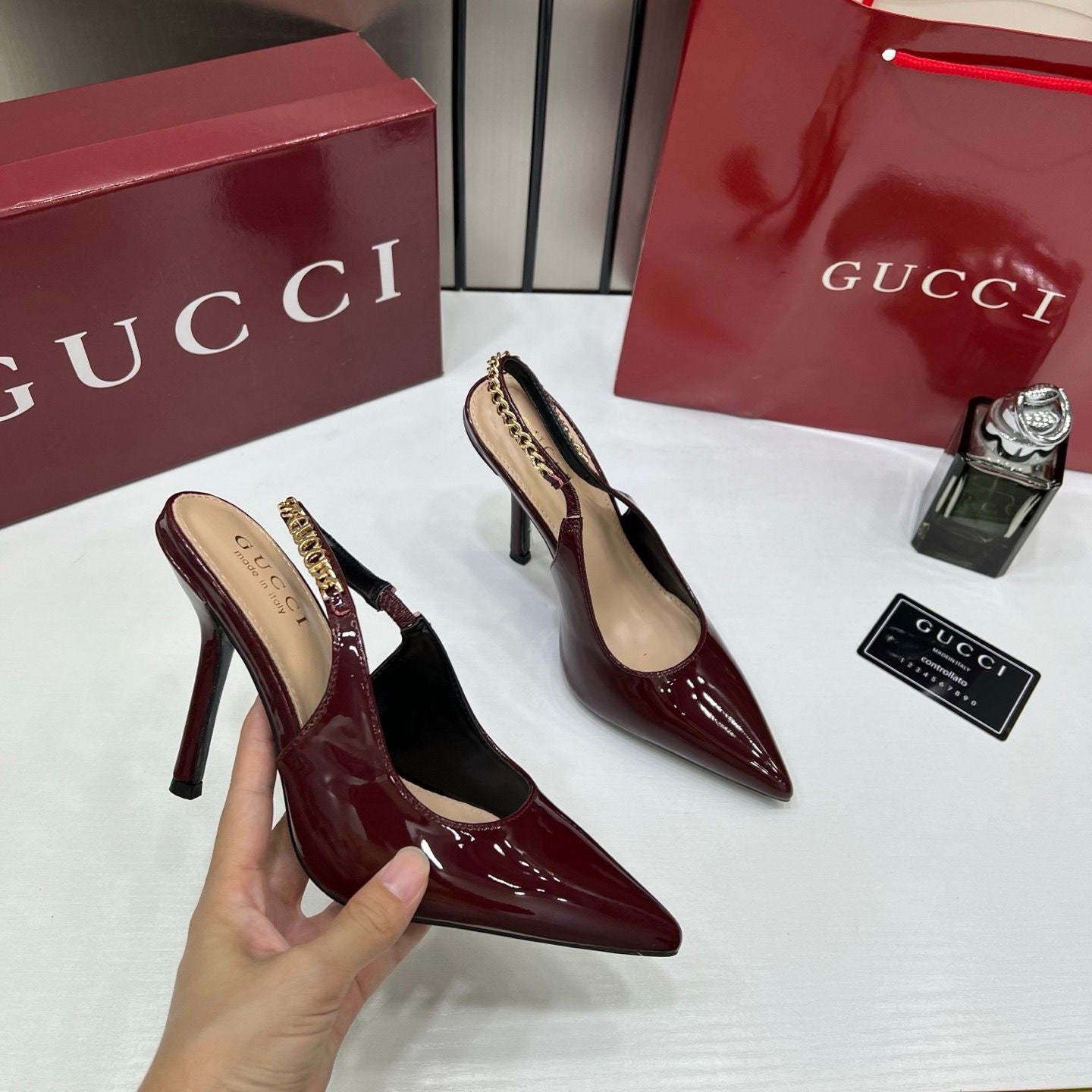 GUCCI SIGNORIA SLINGBACK PUMPS ROSSO ANCORA PATENT LEATHER WINE