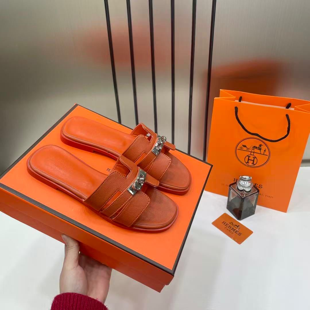 HERMES PARIS OREN FLATS