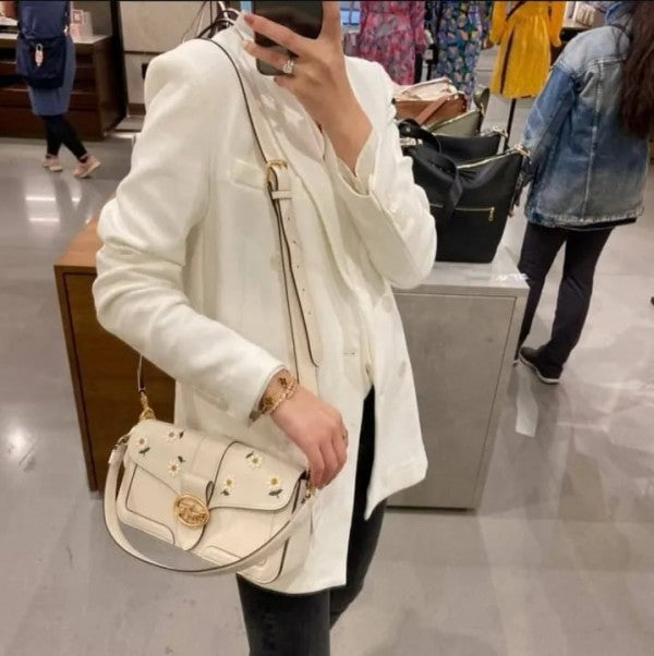 COACH GEORGIE SIGNATURE SHOULDER BAG