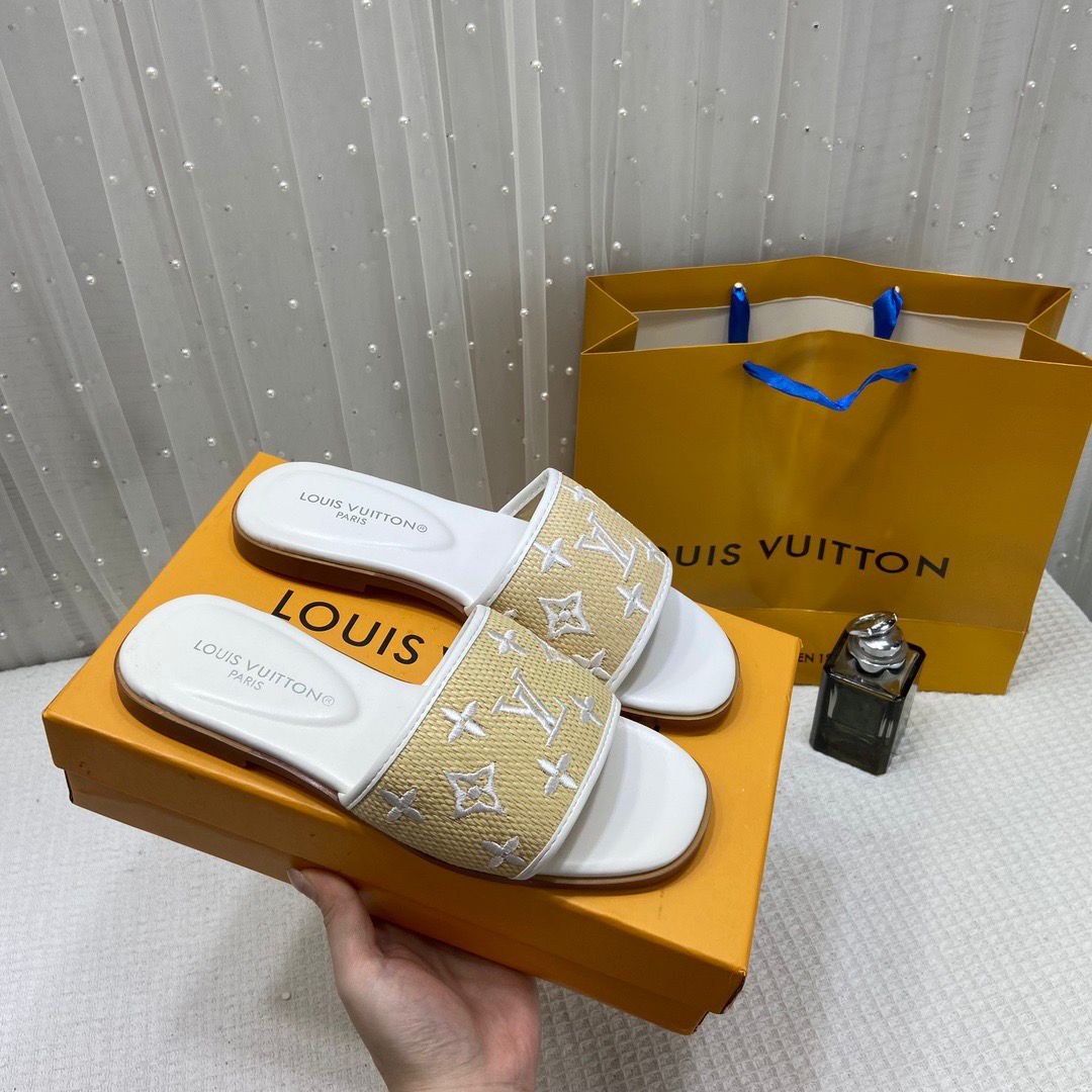 LOUIS VUITTON MONOGRAM RAFFIA SLIDE SANDALS