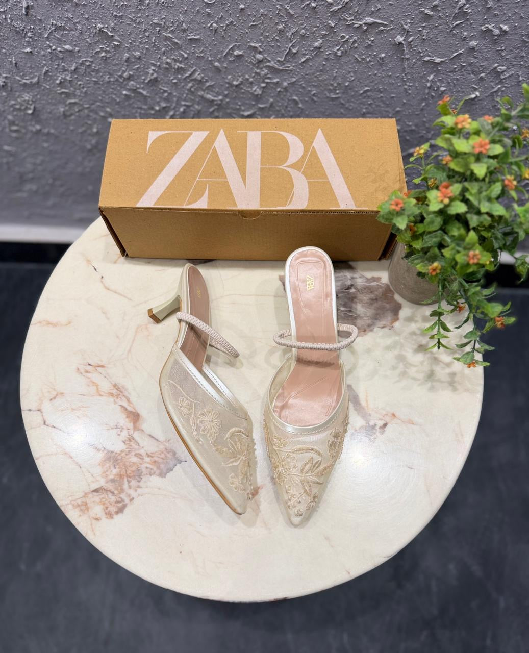 ZARA EMBROIDERY HEELS