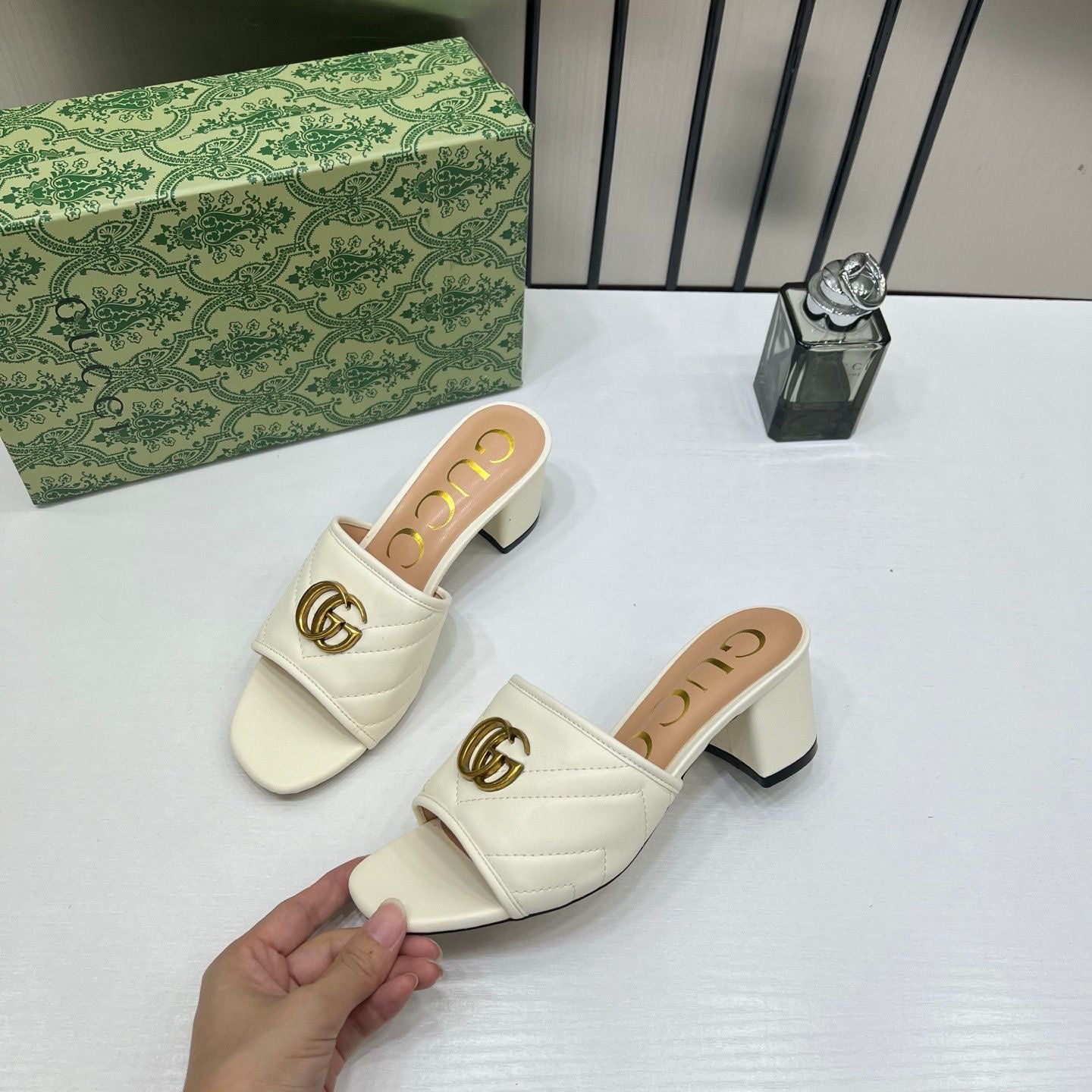 GUCCI GG MARKONT WHITE MULES SANDAL HEEL