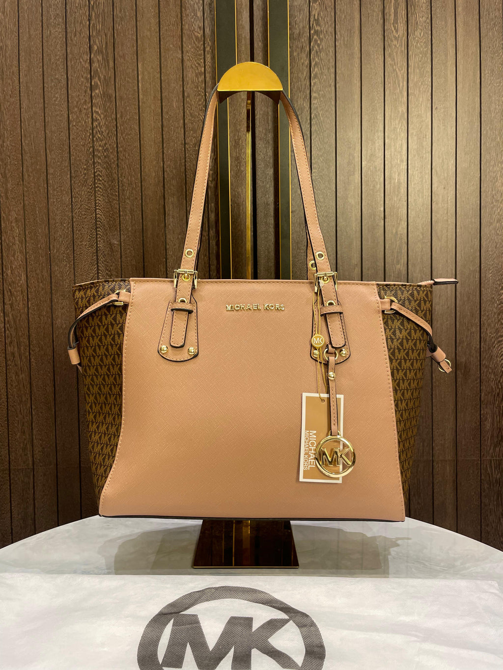 MICHAEL KORS WOMENS VOYAGER EAST WEST TOTE