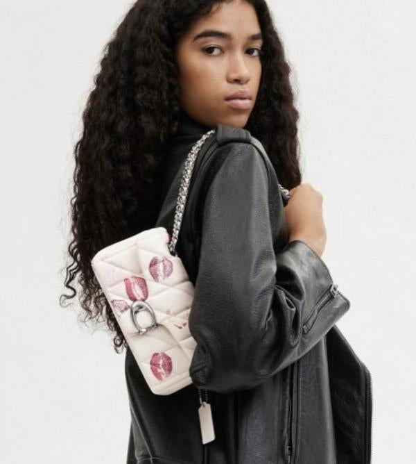 COACH TABBY QUILTED 20 LIP PRINT