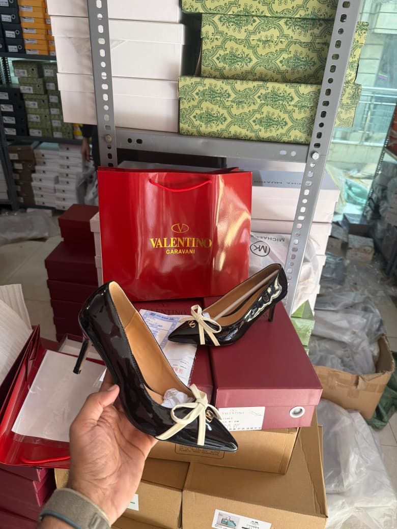 VALENTINO PUMP HEEL ELEGANT WOMEN BLACK PATENT LEATHER