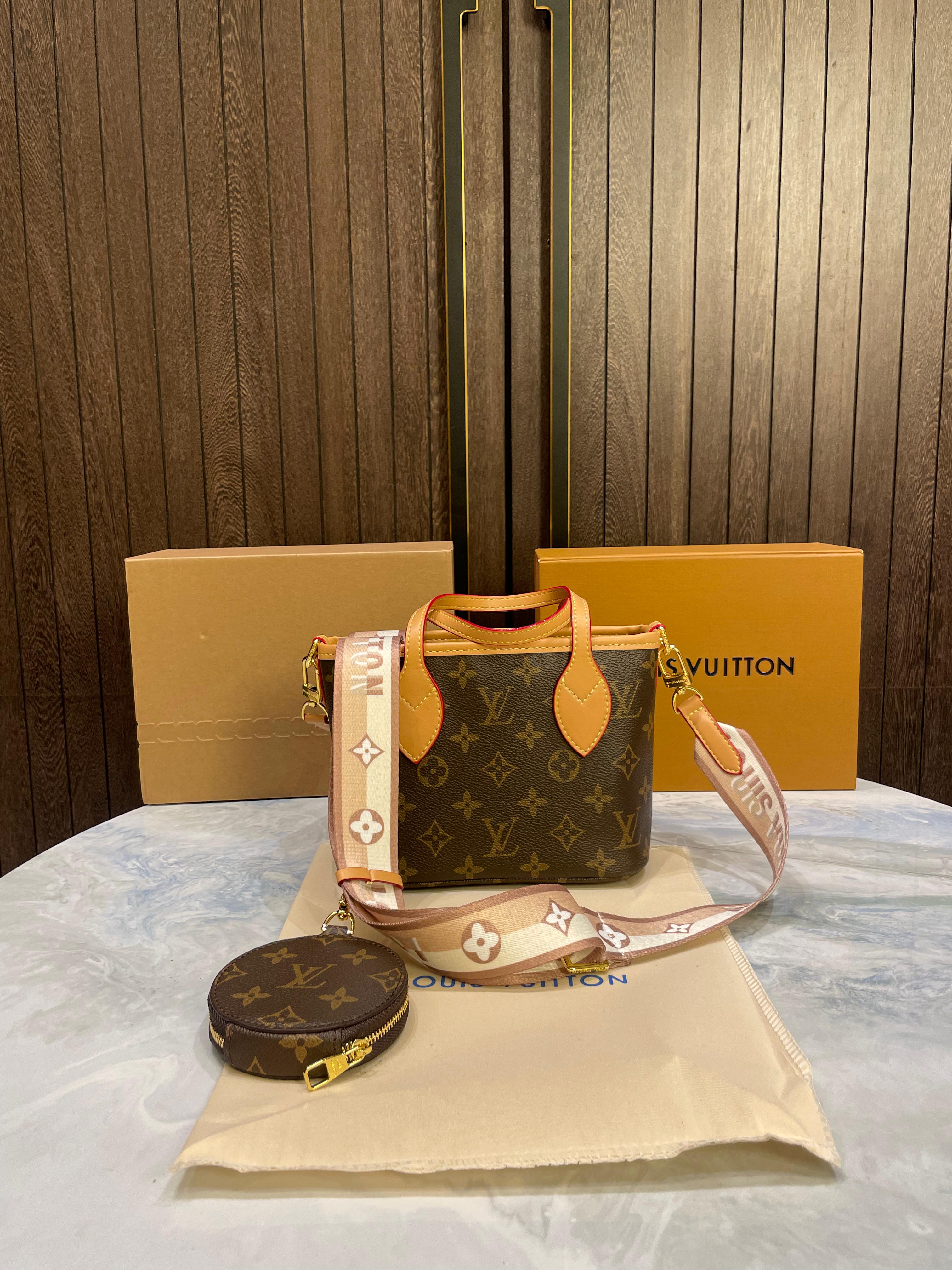 LOUIS VUITTON M46705 NEVERFULL BB