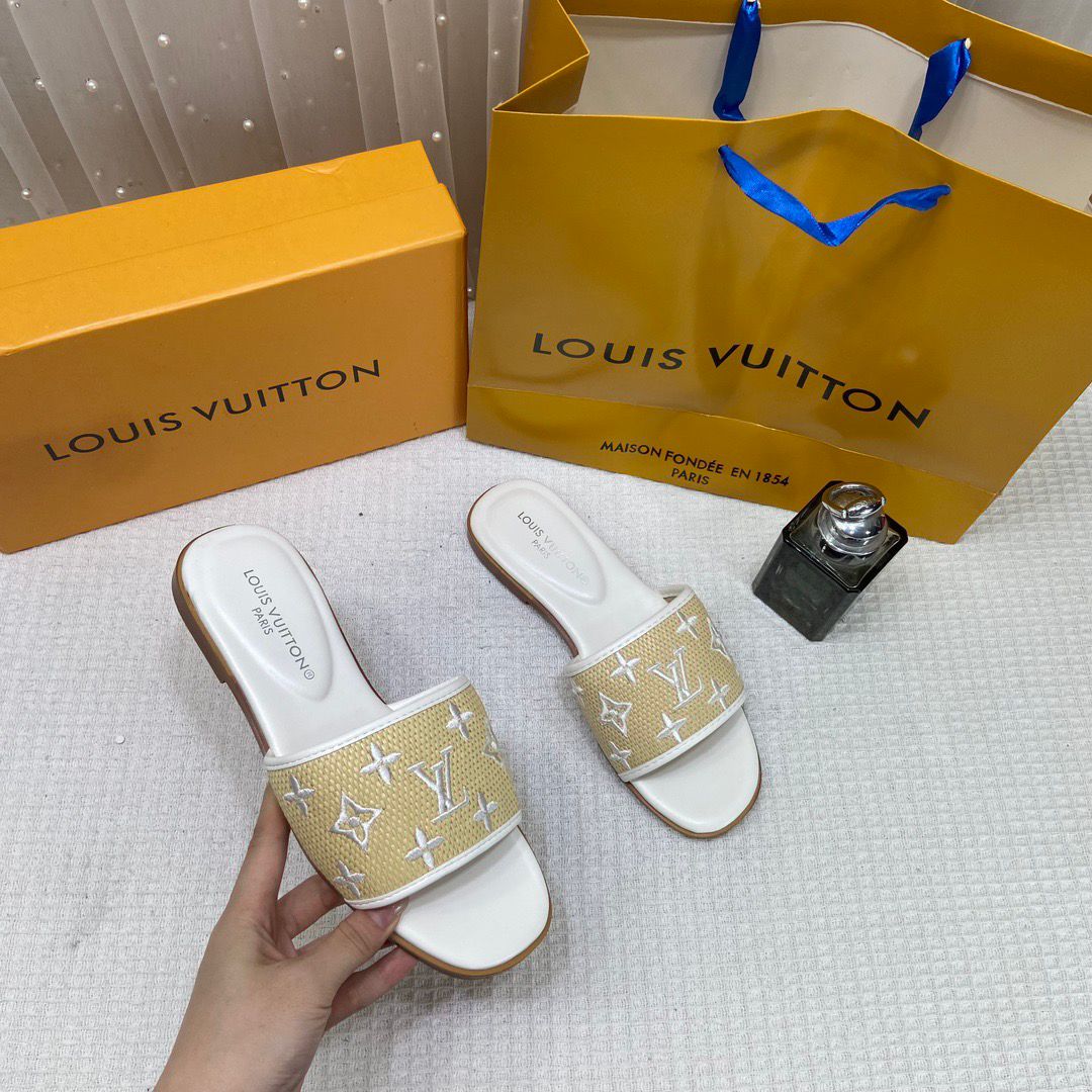 LOUIS VUITTON MONOGRAM RAFFIA SLIDE SANDALS