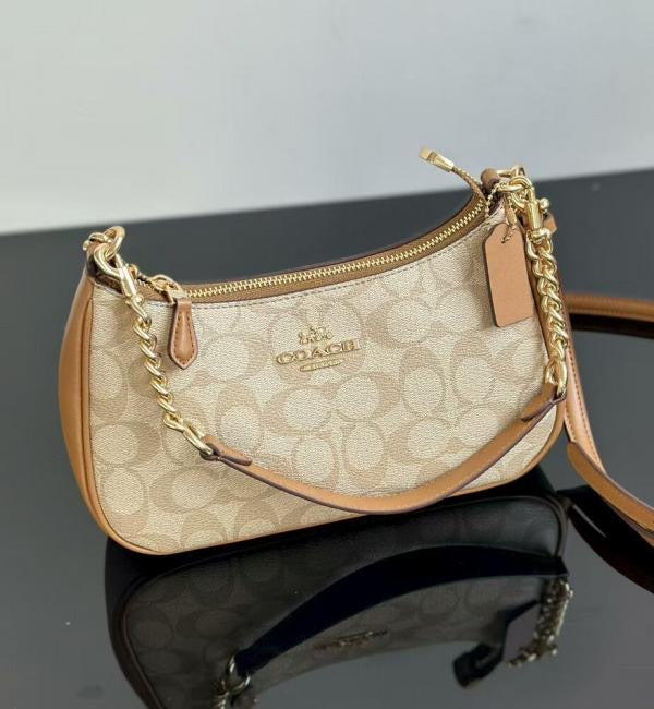 COACH TERI SHOULDER BAG