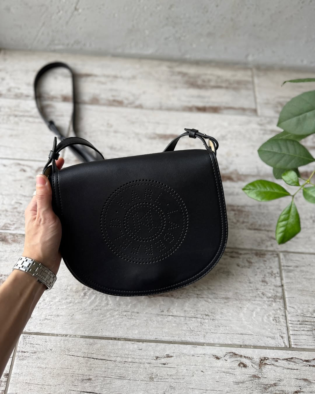 KARL LAGERFELD KCIRCLE SADDLE PERFORATED LOGO BAG