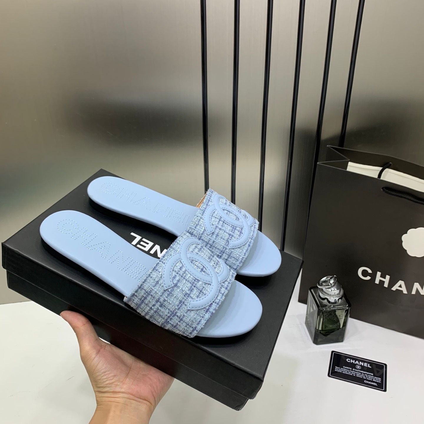 CHANEL BLUE TWEED CC SLIPPERES FLAT