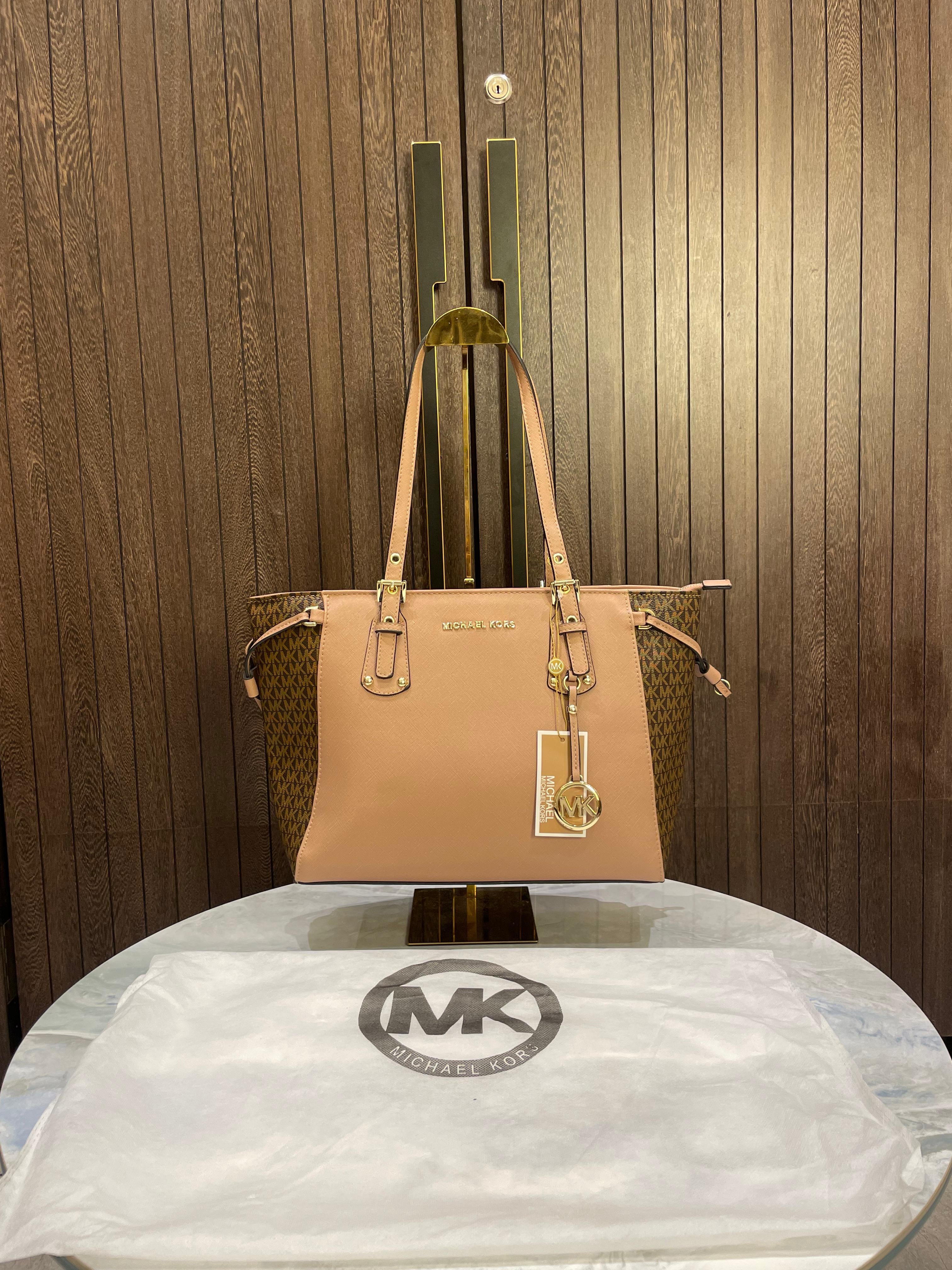 MICHAEL KORS WOMENS VOYAGER EAST WEST TOTE